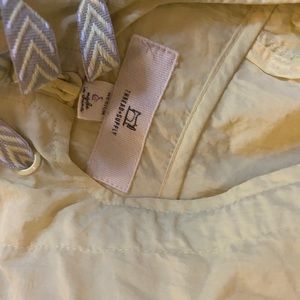 Womens windbreaker pullover